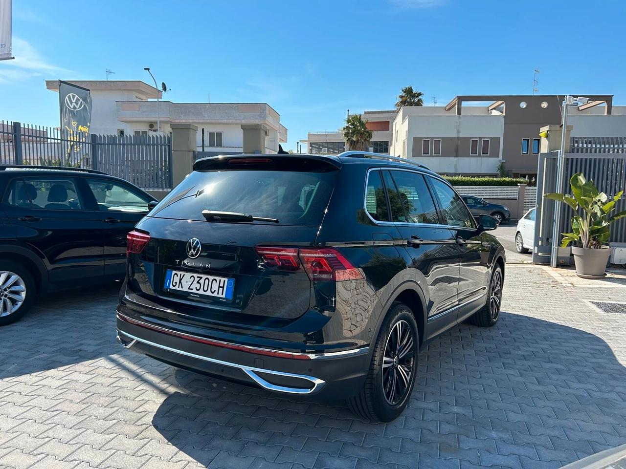 Volkswagen Tiguan 2.0 TDI 150 CV SCR DSG Elegance