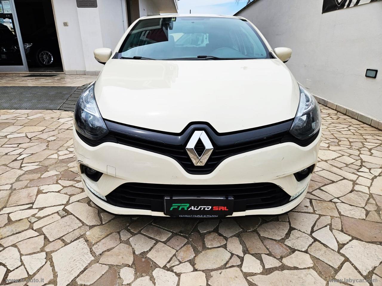 RENAULT Clio dCi 8V 75 CV S&S 5p. Duel2