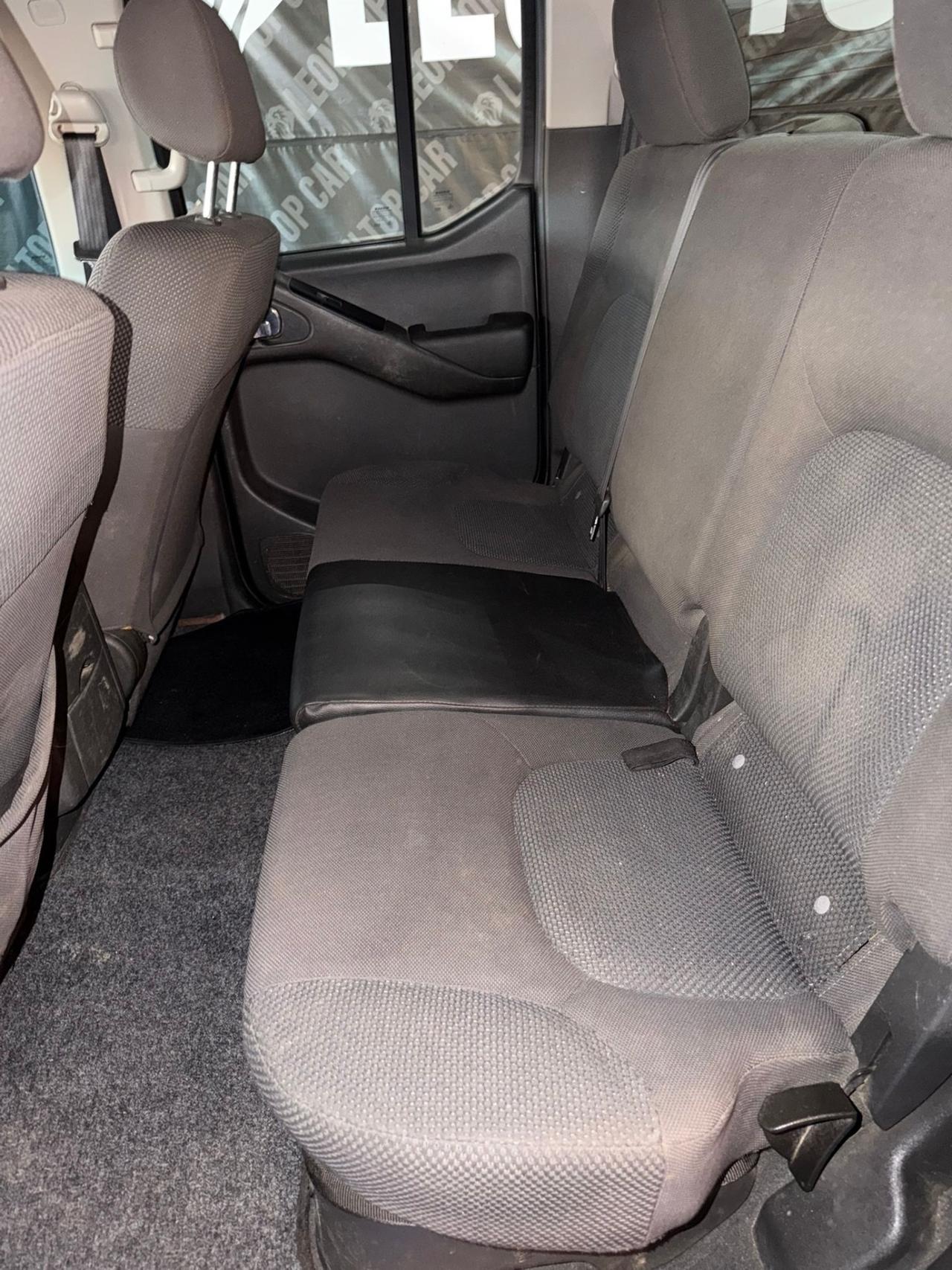 Nissan Navara 2.5 dCi 4 porte Double Cab 4x4