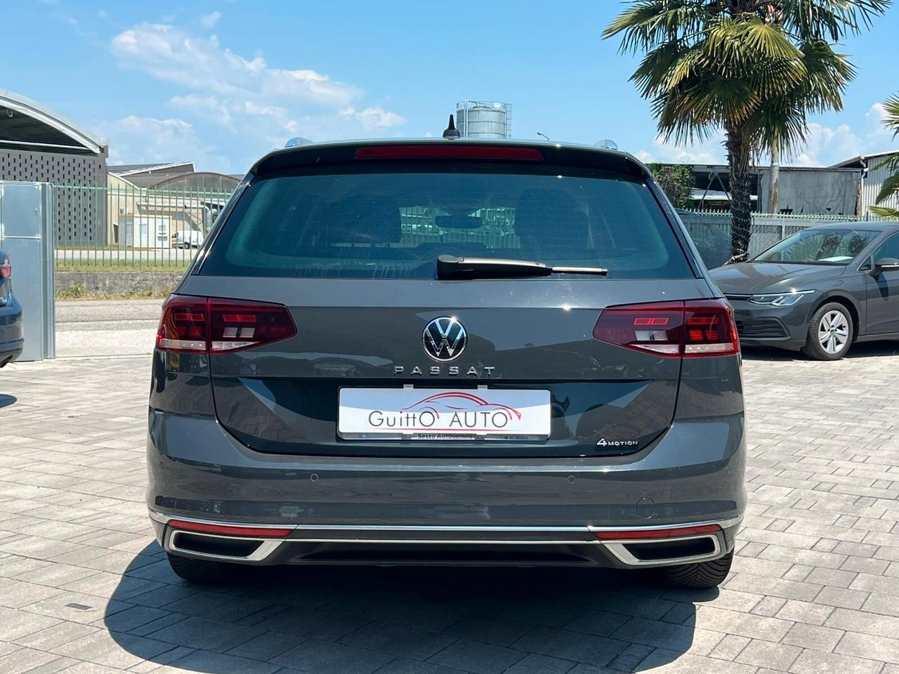 Volkswagen Passat Variant 2.0 TDI SCR 200 CV 4MOTION DSG Executive