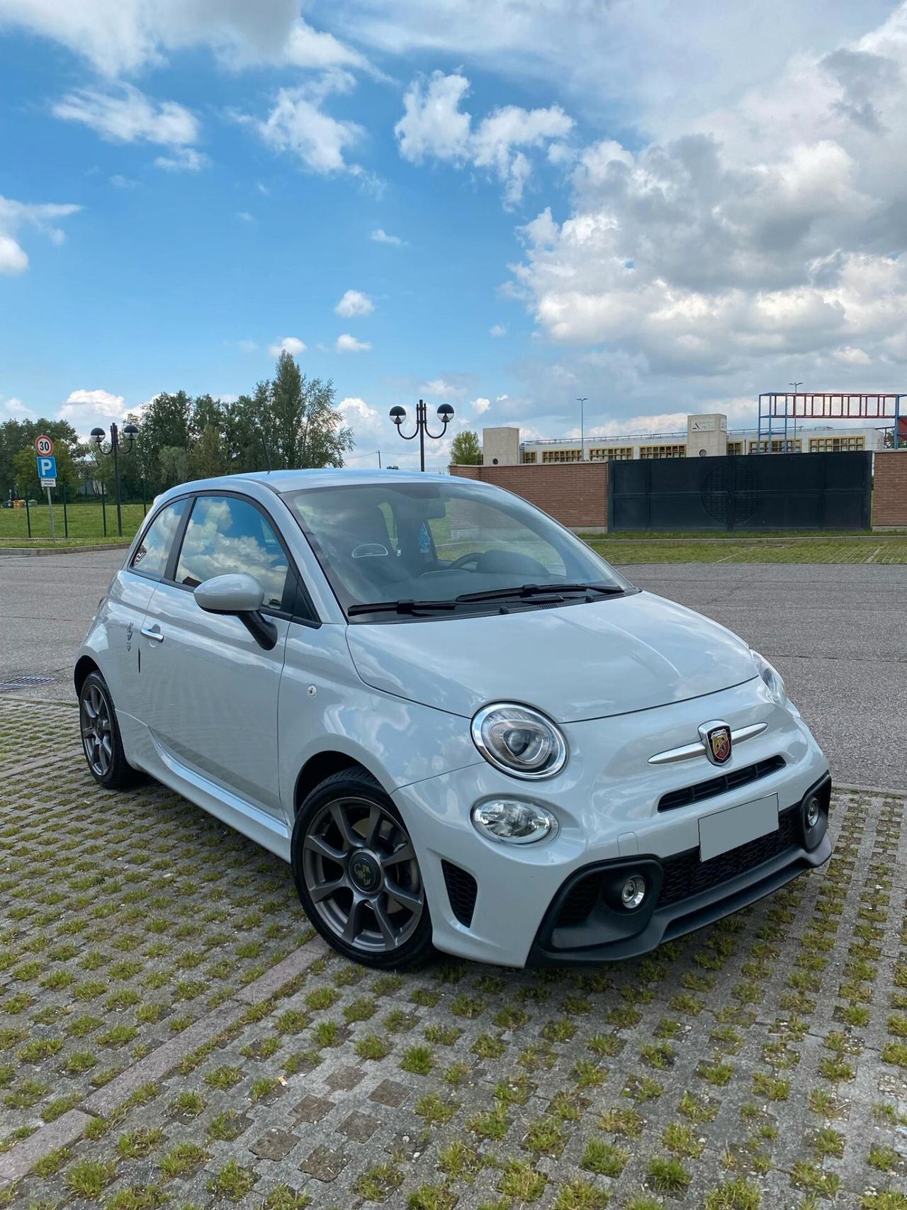 Abarth 595 1.4 Turbo T-Jet 145 CV