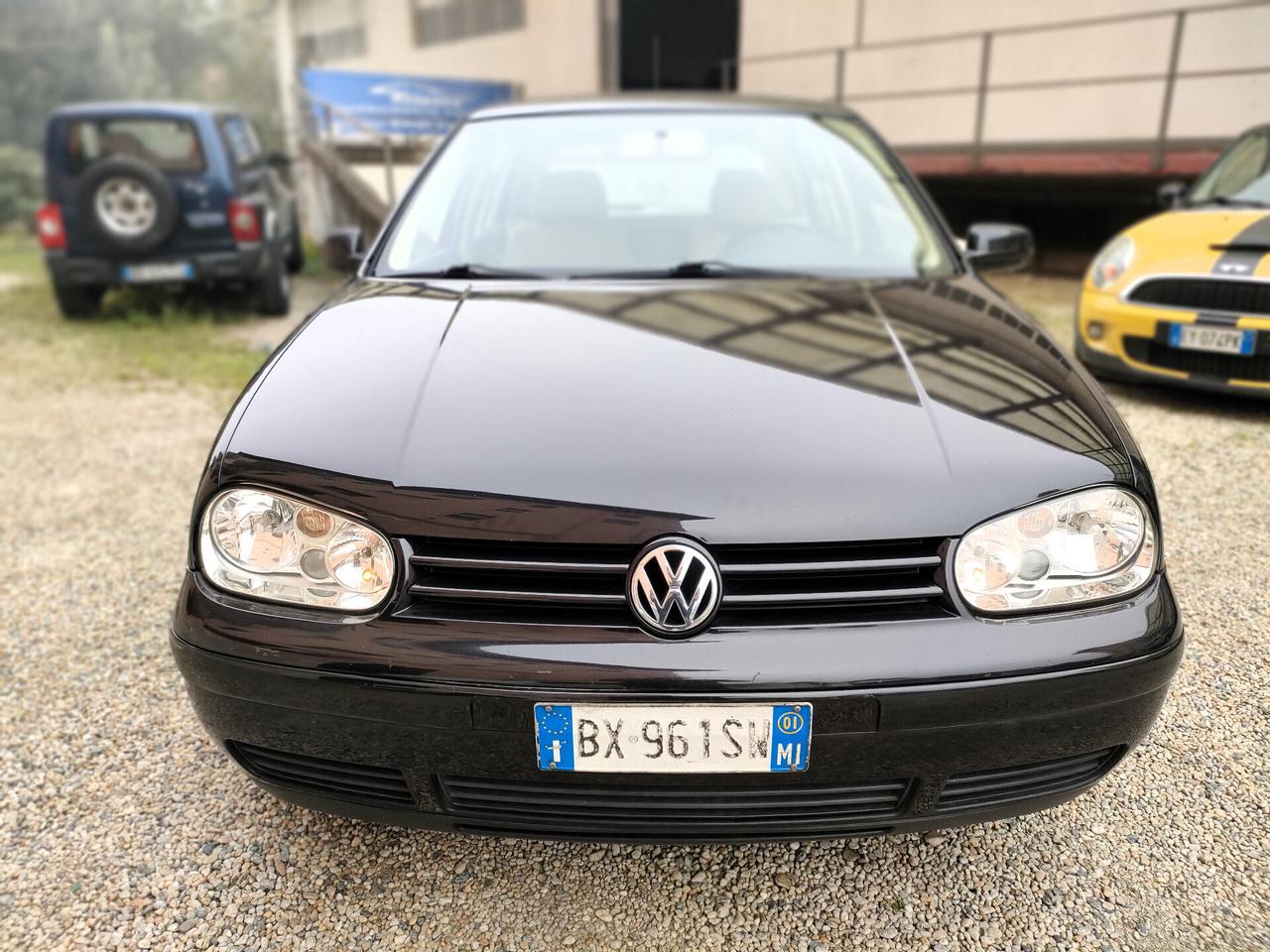 Volkswagen Golf 1.6 5p Aut. ASI