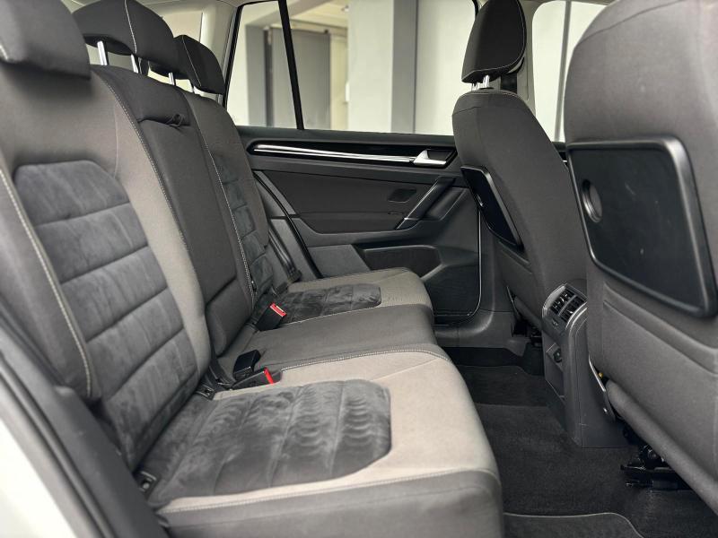 Volkswagen Golf Sportsvan 1.6 tdi Highline 110cv