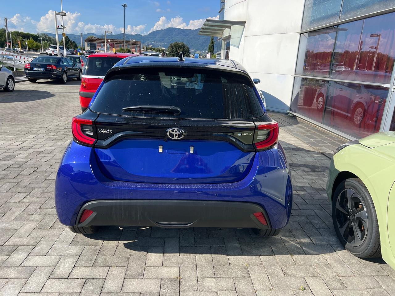 Toyota Yaris 1.5 Hybrid 5 porte Trend