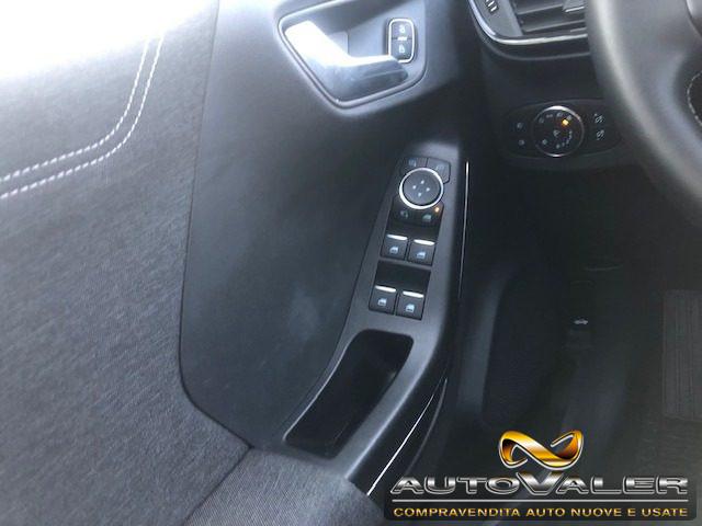 FORD Puma 1.0 EcoBoost Hybrid 125 CV Titanium