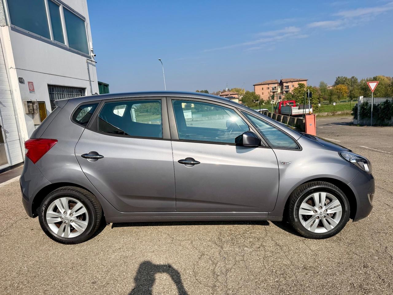 Hyundai iX20 1.4crdi 90cv 2013 91.000km catena sostituita