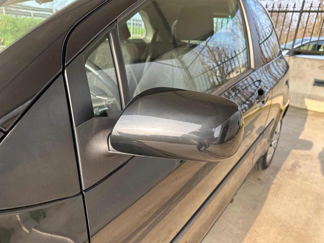 TOYOTA Yaris 1.0 3 porte OK NEPATENTATI BLUETHOOT