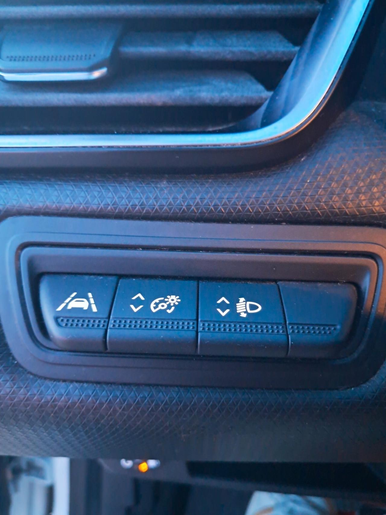 Renault Clio 1.0 TCE GPL 100cv*FULL LED*NAVI*CERCHI