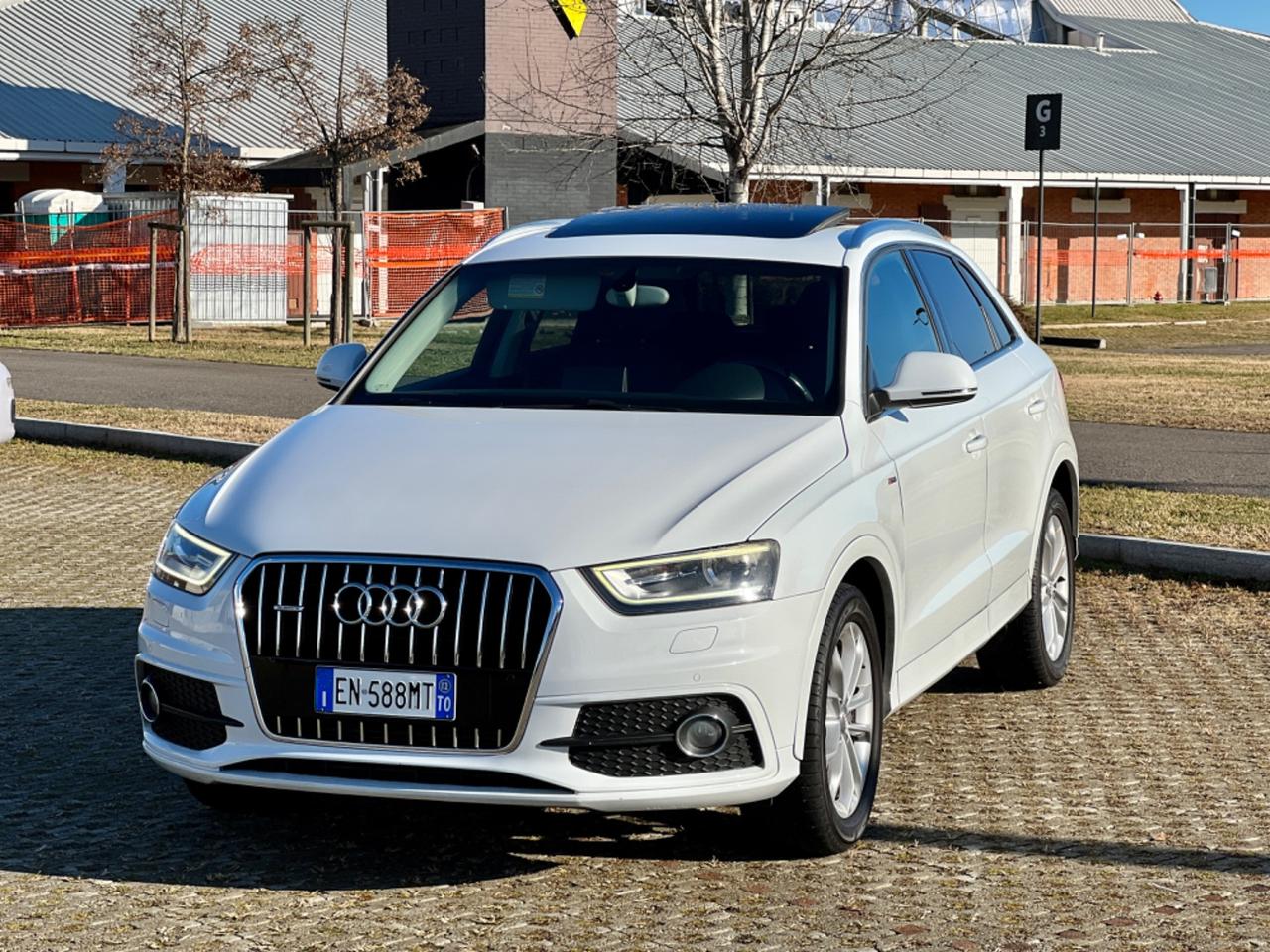 Audi Q3 2.0 TFSI 211CV quattro S tronic S line