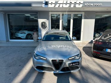 Alfa Romeo Giulia 2.2 Turbodiesel 180 CV AT8 Business Sport Launch Ed.