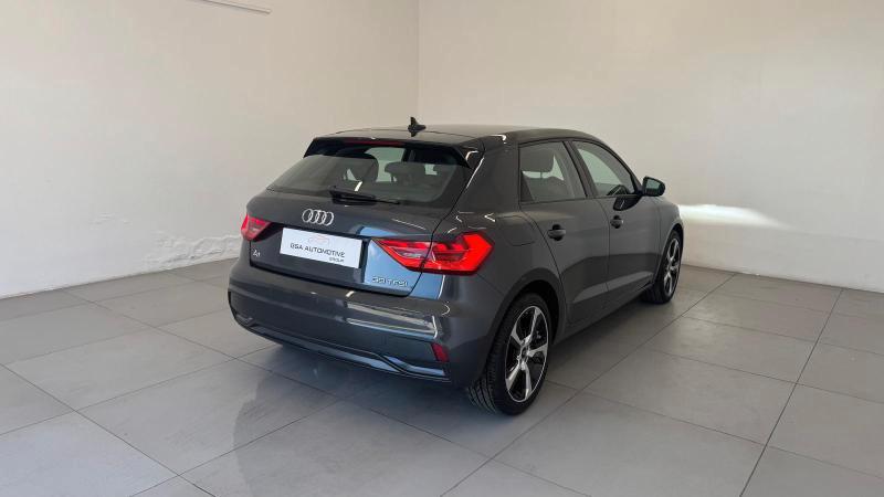 Audi A1 Sportback 30 1.0 Tfsi Identity Black 110 Cv. S-Tronic