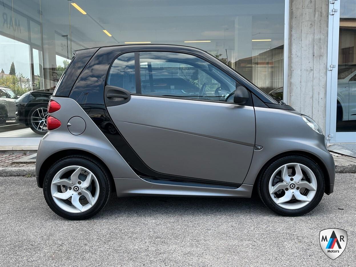 Smart ForTwo 1000 52 kW MHD coupé passion