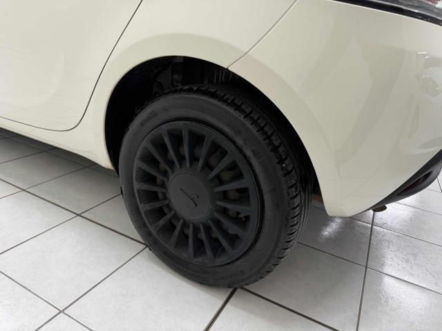 LANCIA Ypsilon 1.2 69 CV 5 porte Elefantino Blu