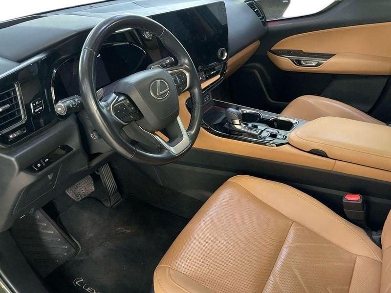 Lexus NX NX 350h 2.5 Luxury 4wd 244cv e-cvt