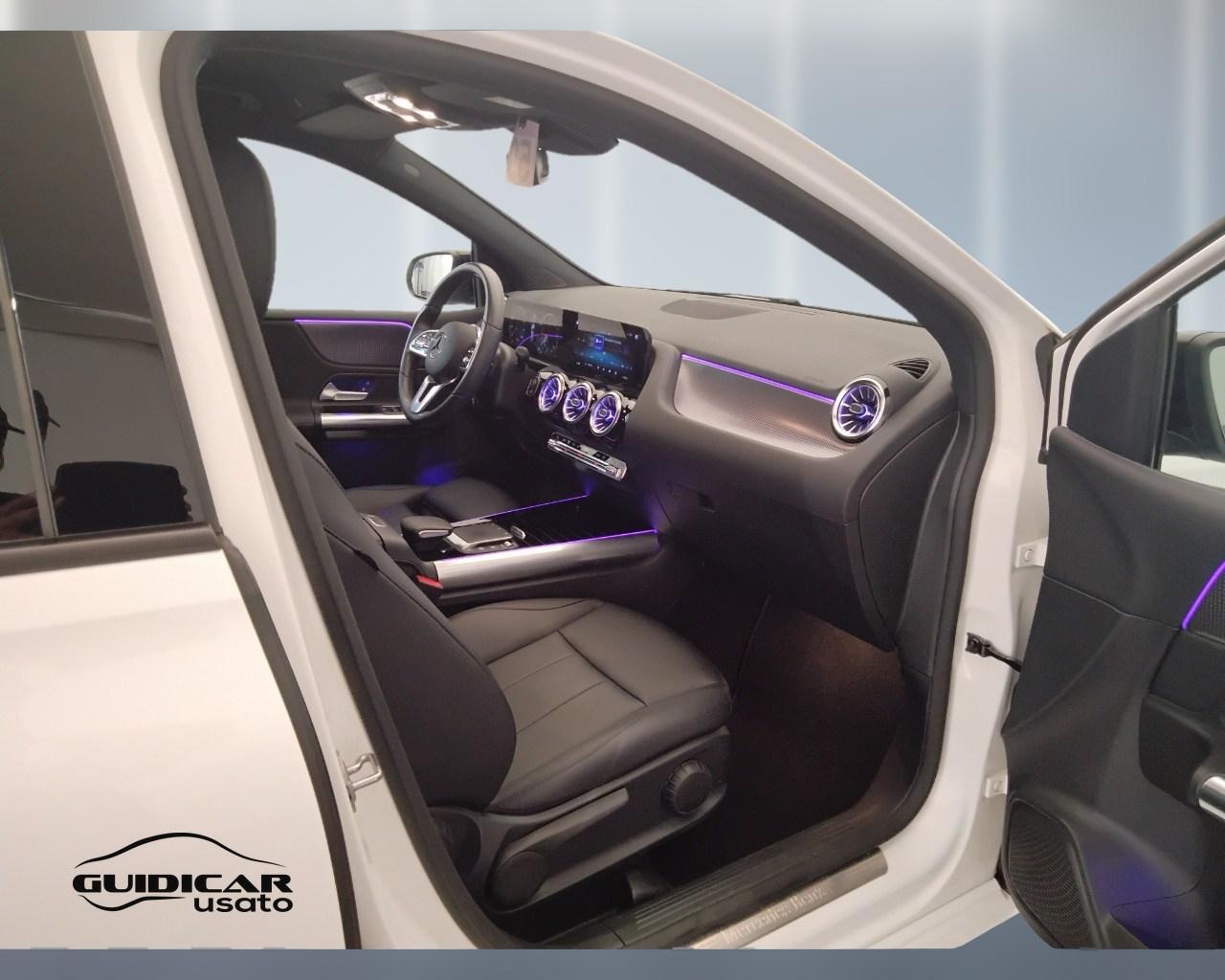 Mercedes-Benz Classe B - W247 2018 - B 180 d Sport Plus auto