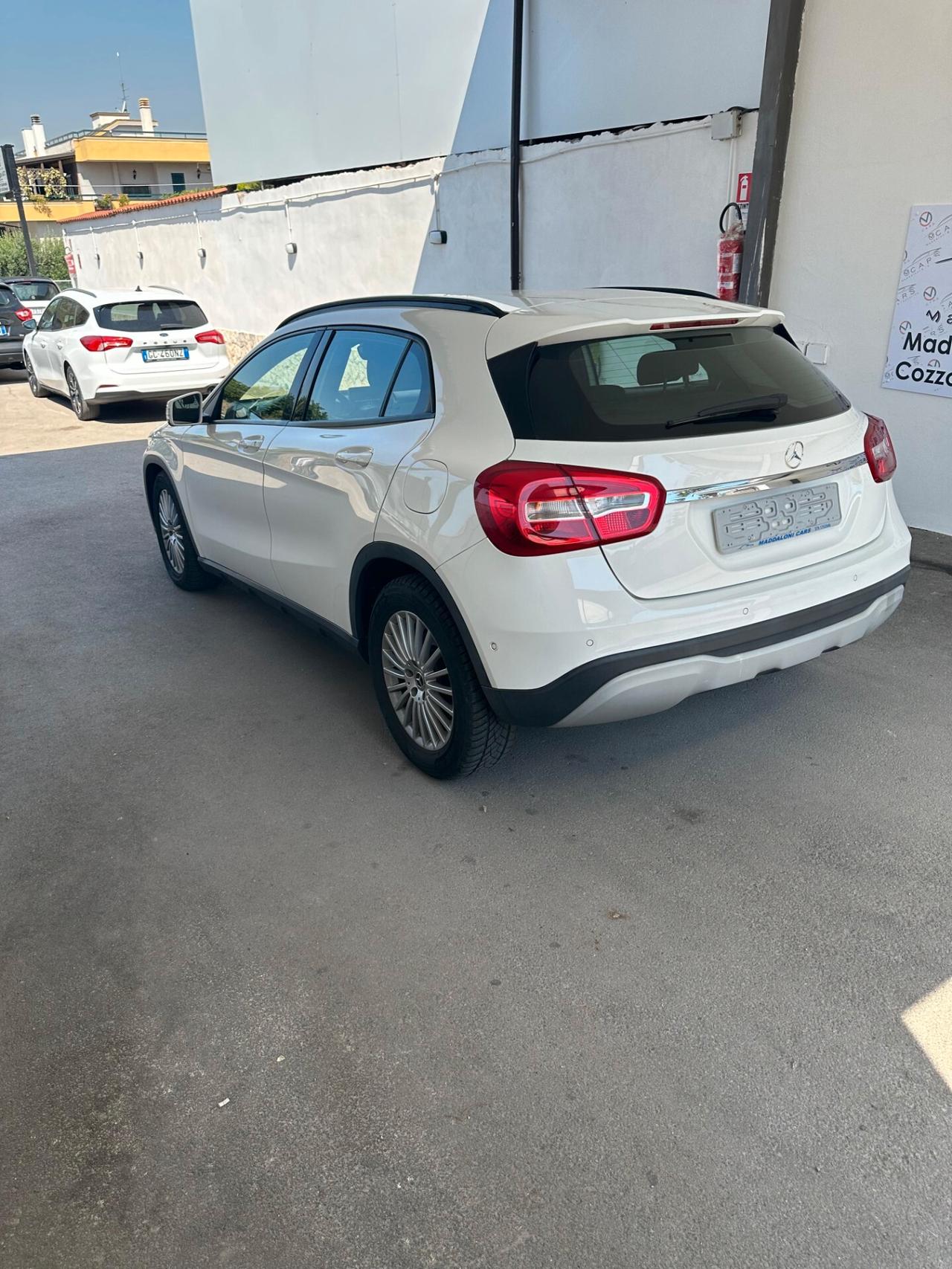 Mercedes-benz GLA 200 GLA 200 d Automatic Business