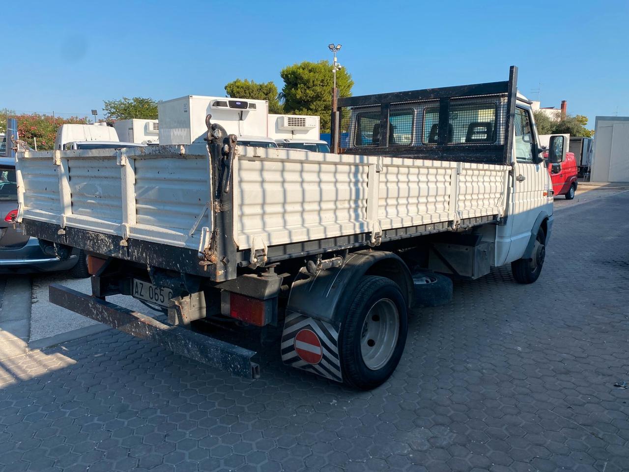 Iveco Daily 35-10 2.8 TD Ribaltabile Trilaterale