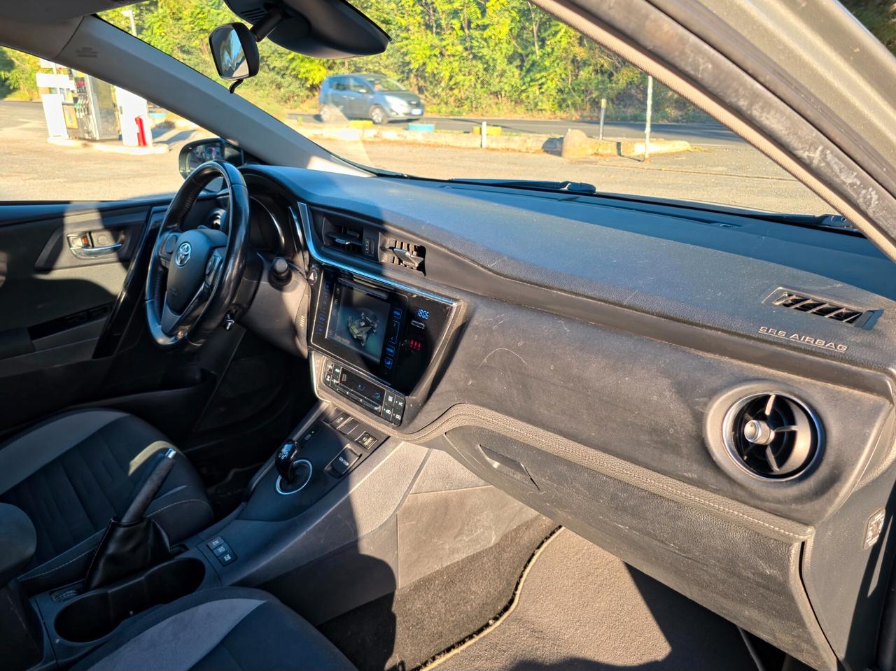Toyota Auris 1.8 Hybrid Lounge E6 Automatico NEO 2018