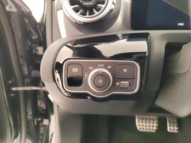 Mercedes-Benz A 180 A 180 d Automatic AMG Line Advanced Plus