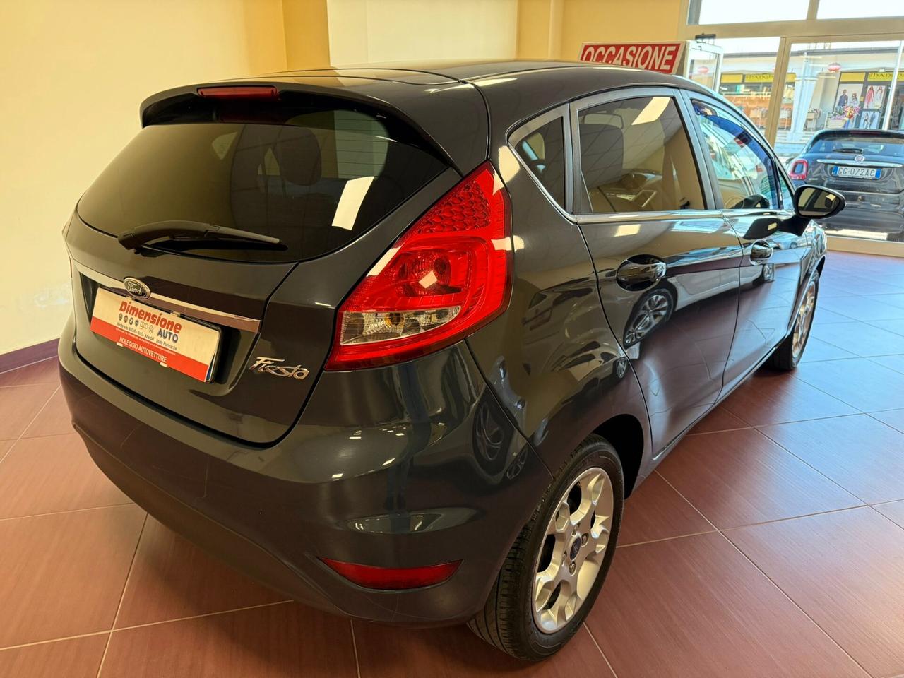 Ford Fiesta Ikon 1.4 TDCi 70CV 5 porte