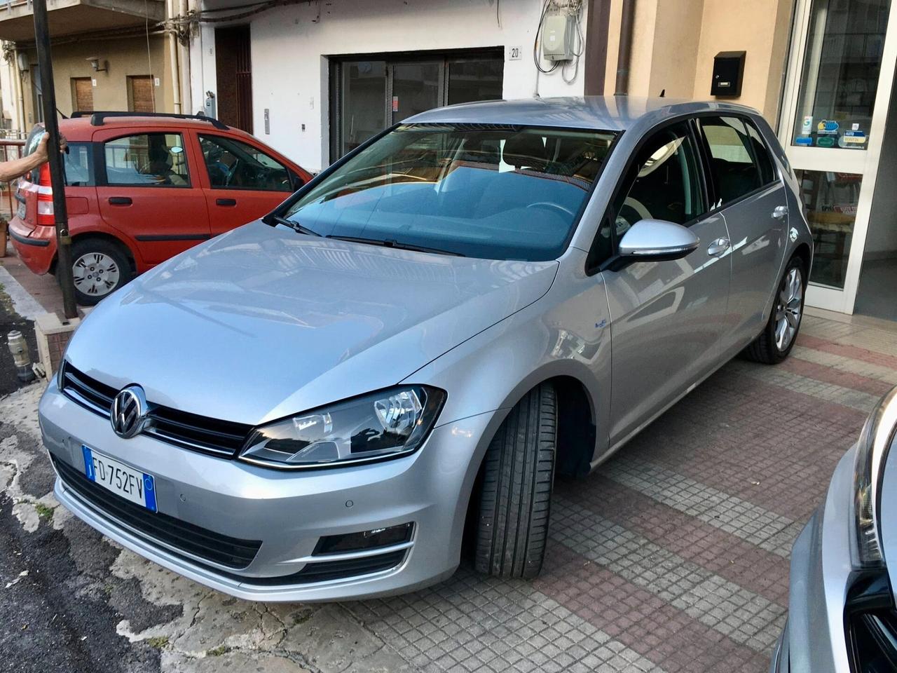 Volkswagen Golf 1.6 TDI 110cv Highline - 2016