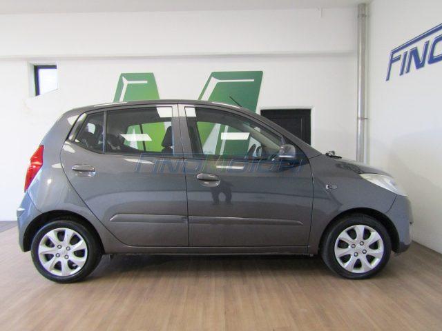 HYUNDAI i10 1.1 12V 69 CV NEOPATENTATI