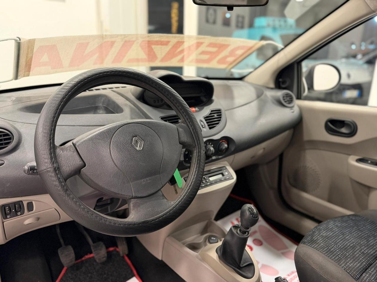 Renault Twingo 1.2cc 2011