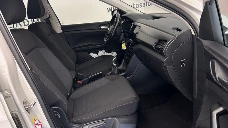 Volkswagen T-Cross 1.0 TSI Style BMT IQ PACK CARPLAY CLIMA AUTOM.