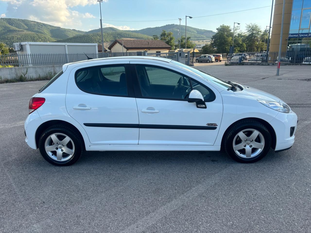 Peugeot 207 1.4 HDi 70CV 5p. Energie Sport