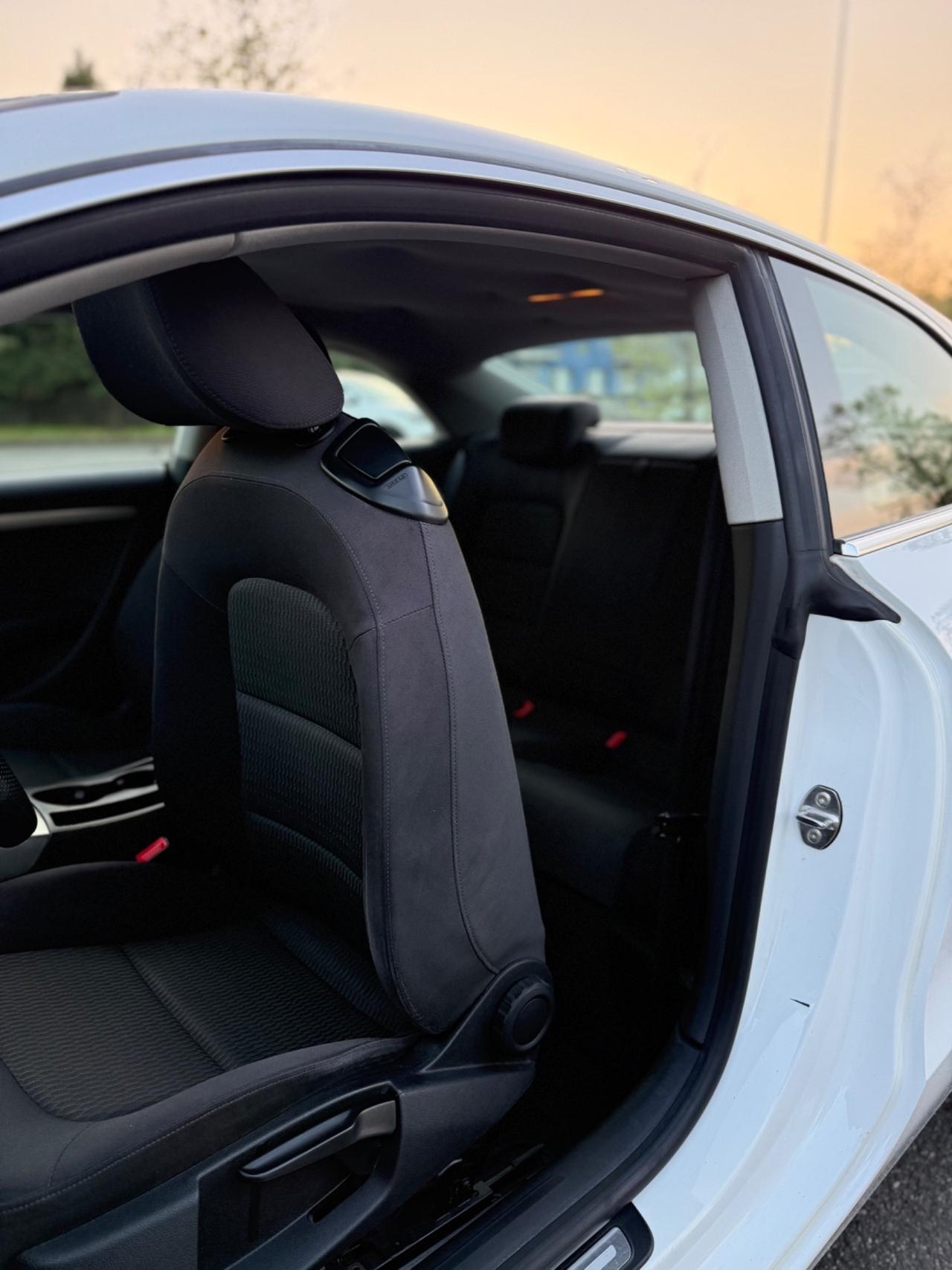 Audi A5 2.0 TFSI 180 CV Ambiente