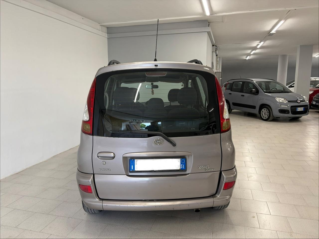 Toyota Yaris Verso 1.3i 16V cat Sol '03 Perfetta !