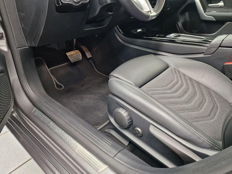 Mercedes-Benz Classe A A 180 Automatic Progressive Adv Plus IVA ESPOSTA