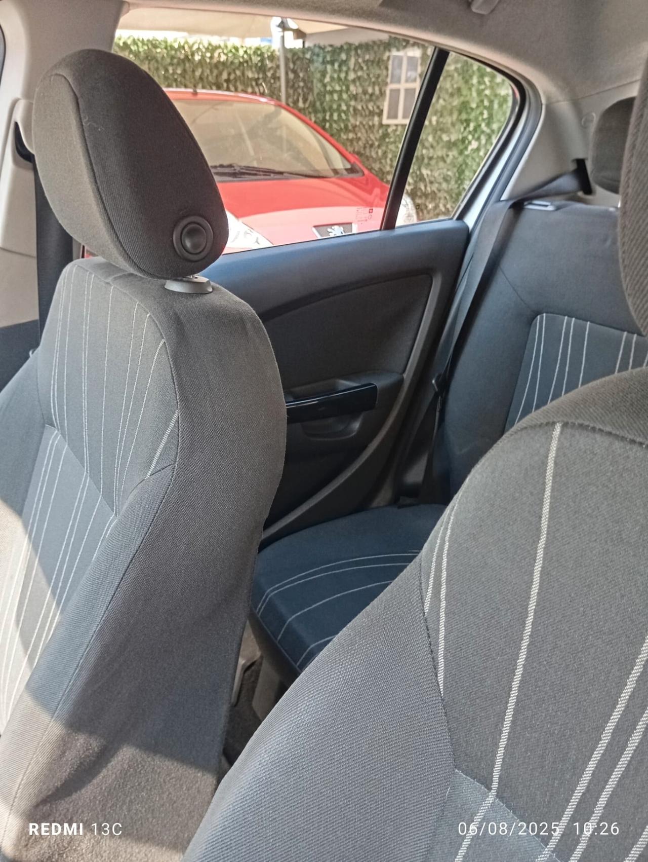 Opel Corsa 1.2 5 porte Cosmo