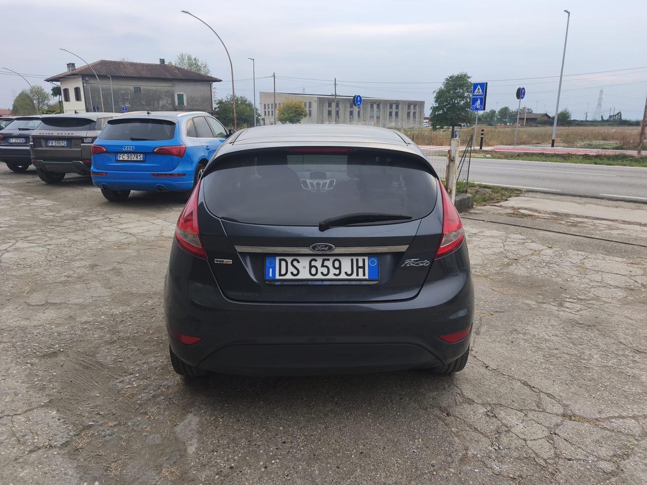 Ford Fiesta 1.4 TDCi 5p. Titanium