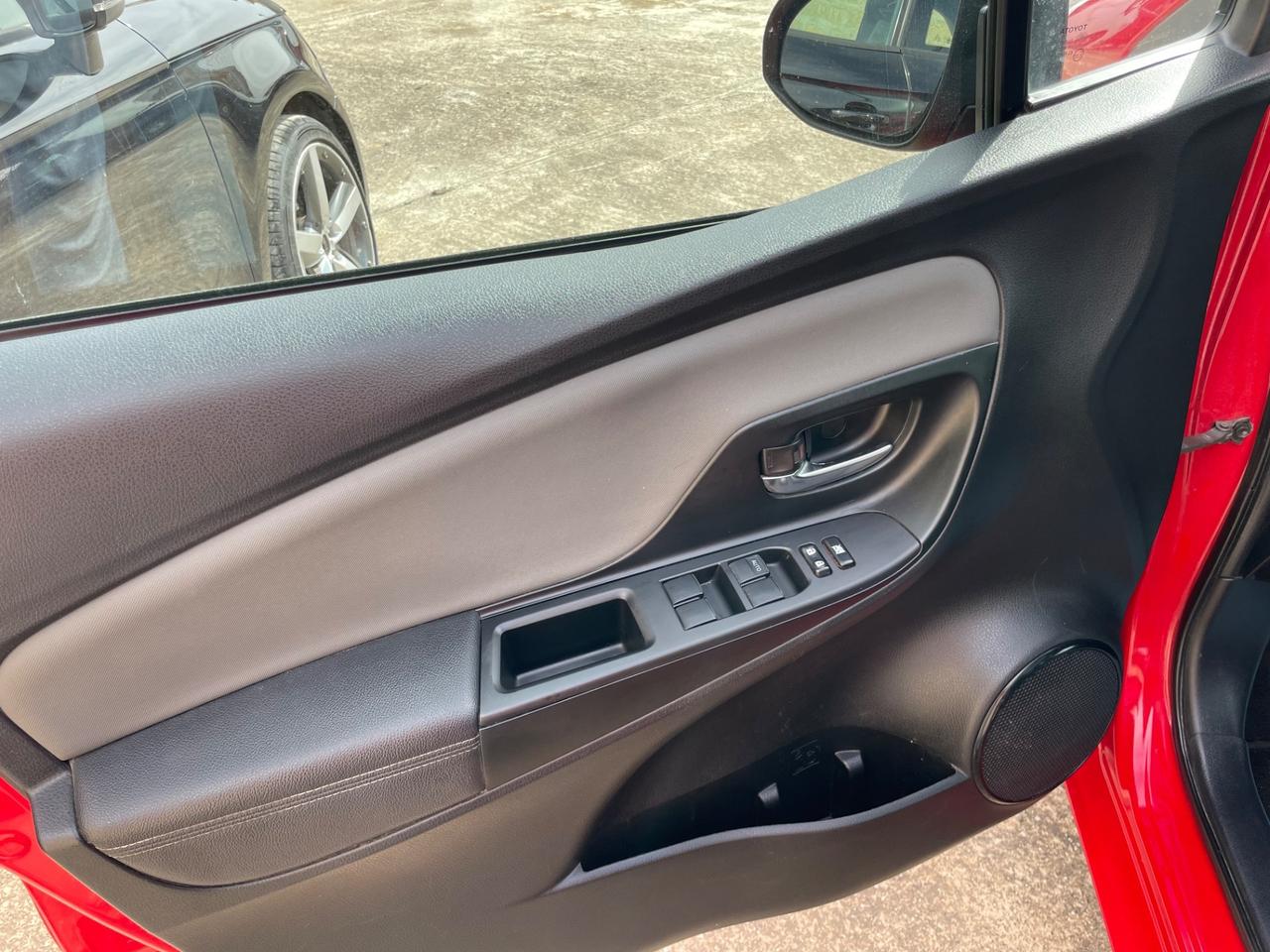 TOYOTA YARIS 1.5 HYBRID 5 PORTE STYLE