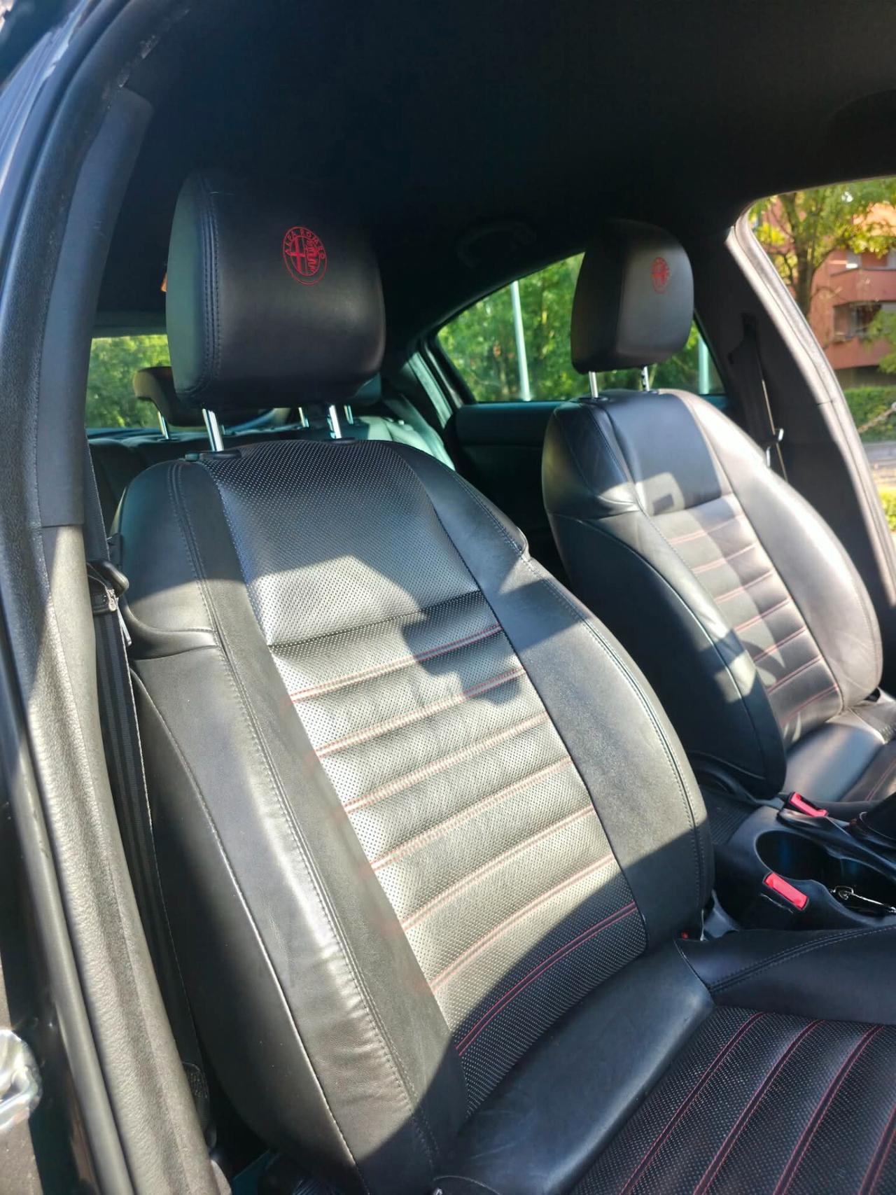 Alfa Romeo Giulietta 1750 TBi Quadrifoglio Verde