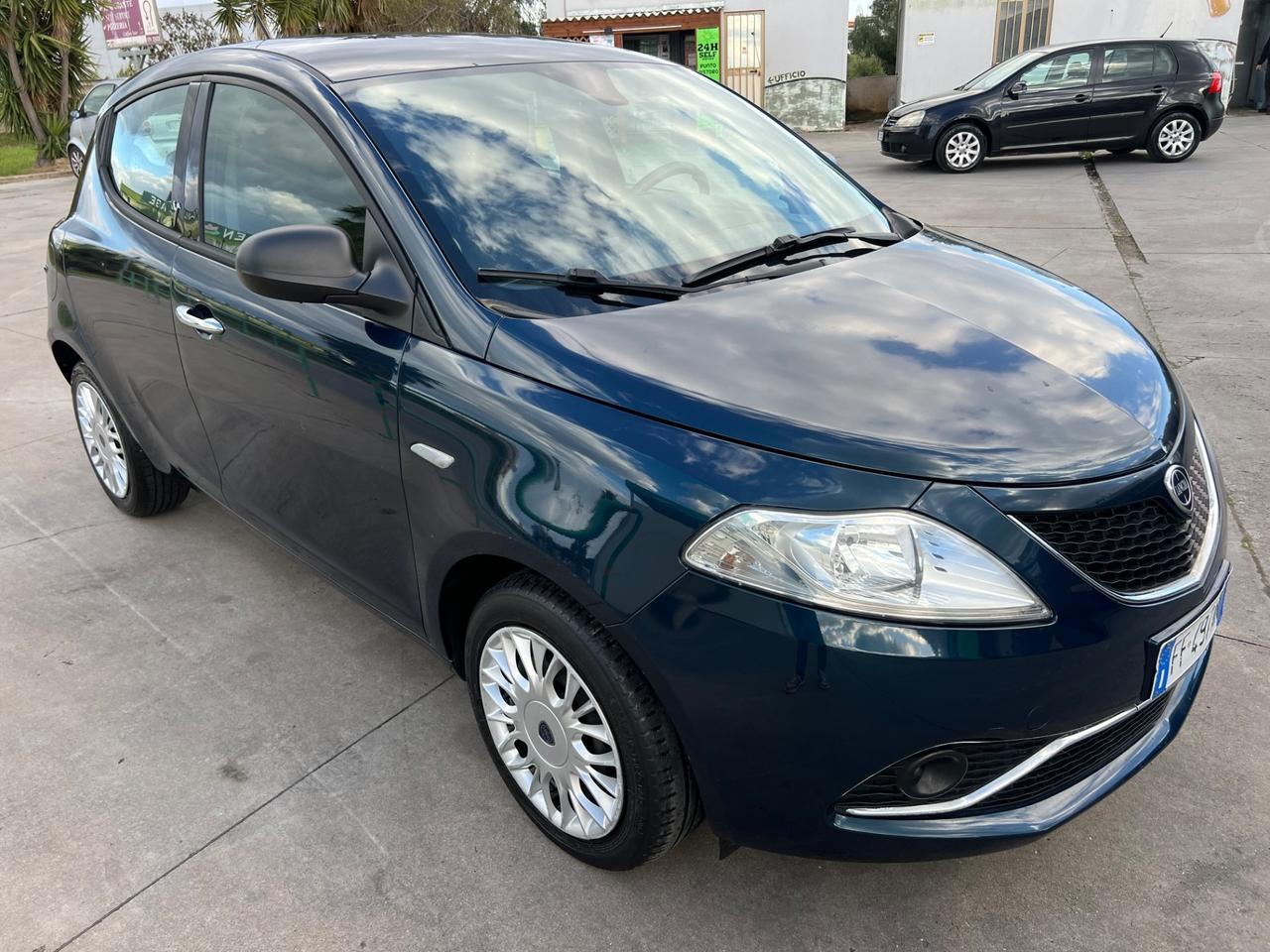 Lancia Ypsilon 1.2 69 CV 51 Mila Km 2016