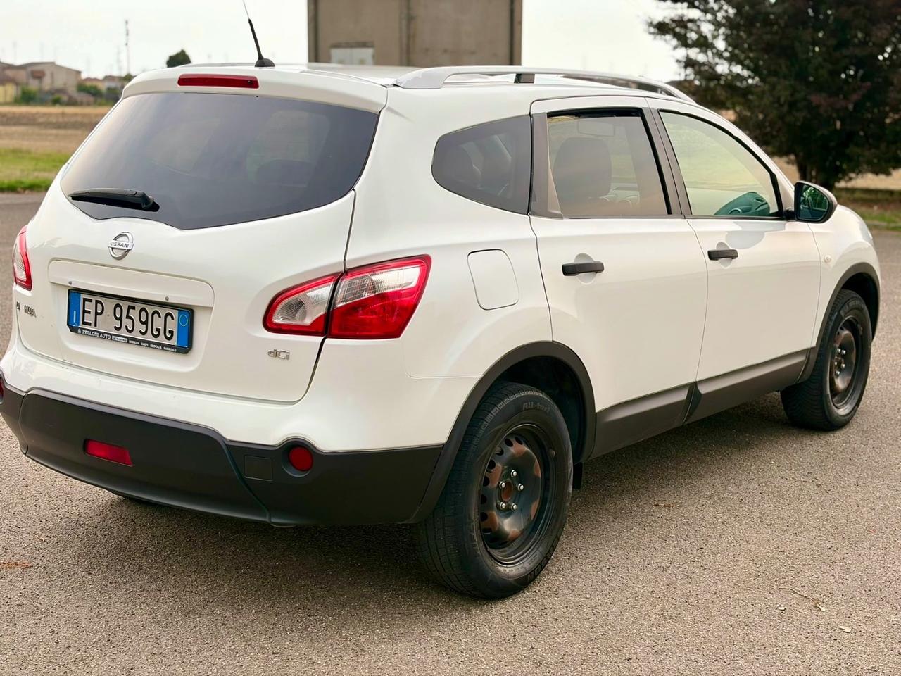 Nissan Qashqai 1.5 dCi 7 posti Tekna