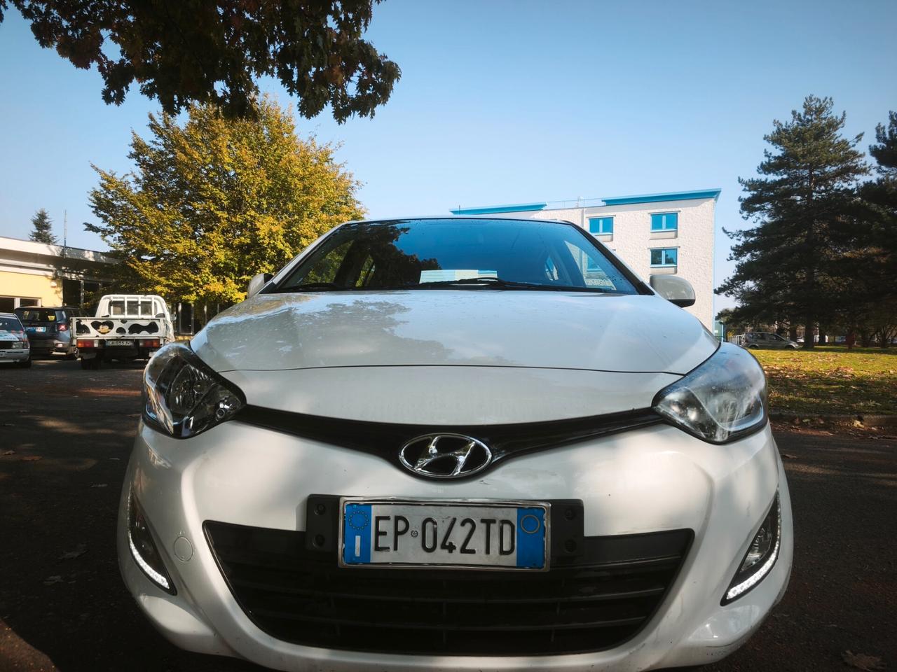 Hyundai i20 1.2 5p. Gpl