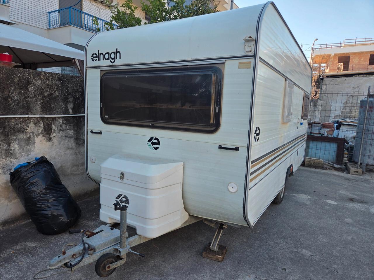Elnagh 4 posti