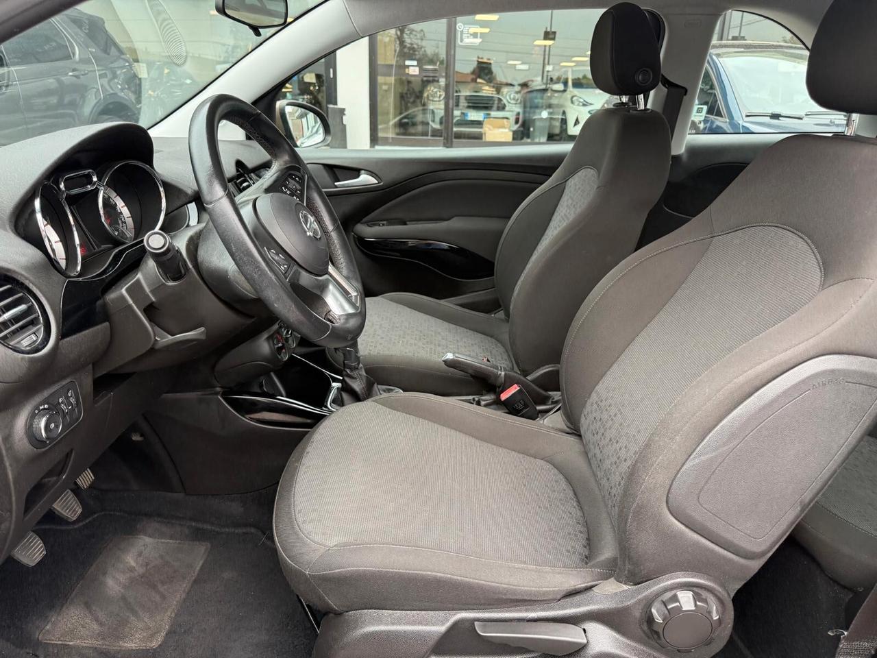 Opel Adam 1.2 70 CV Jam
