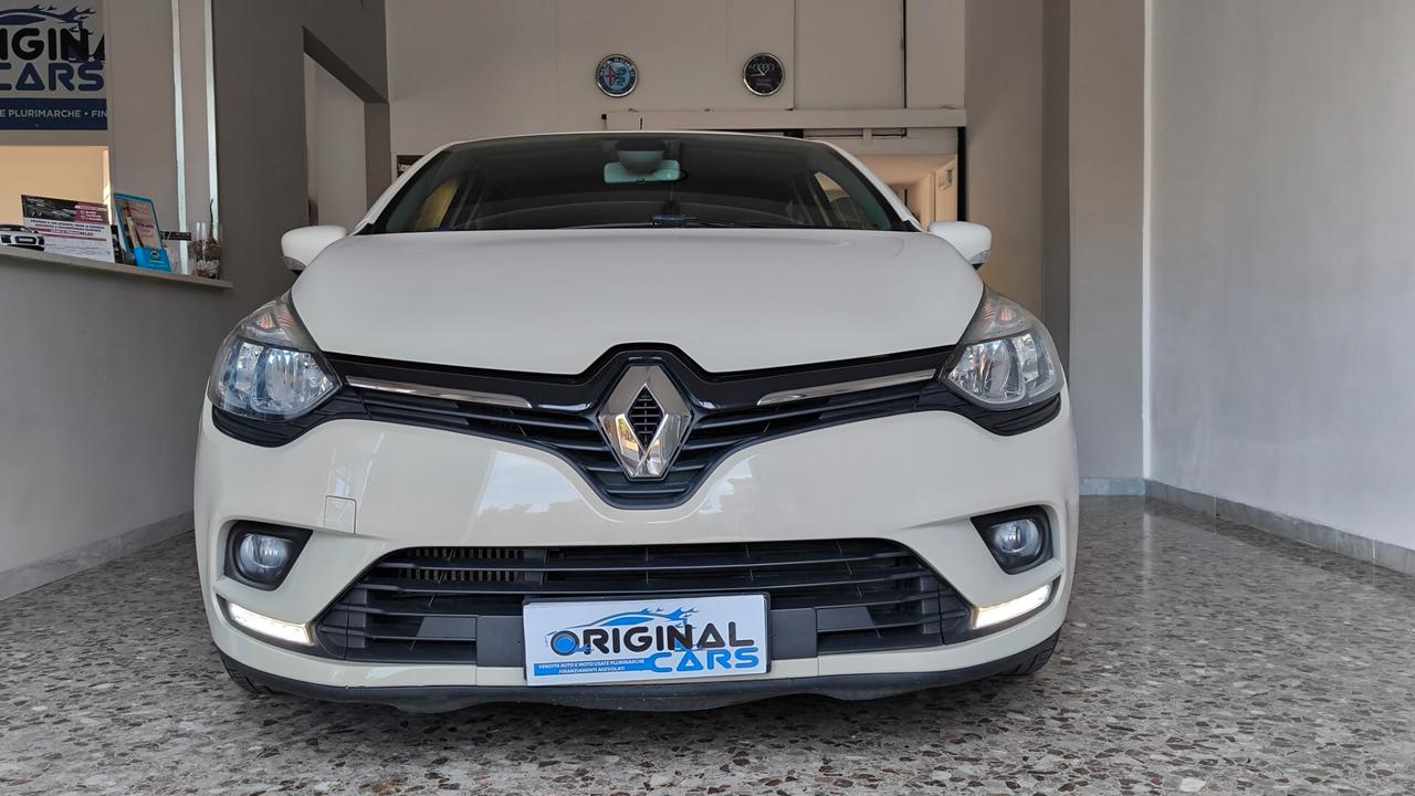 Renault Clio dCi 8V 75 CV Start&Stop 5 porte Energy Intens