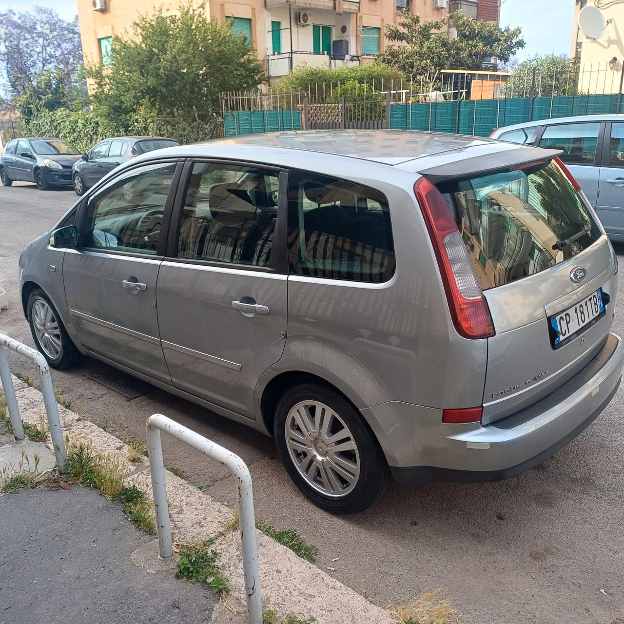 Ford Focus C-Max 1.6 TDCi (110CV) Ghia