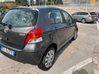 Toyota Yaris 1.4 D-4D DPF 5 porte