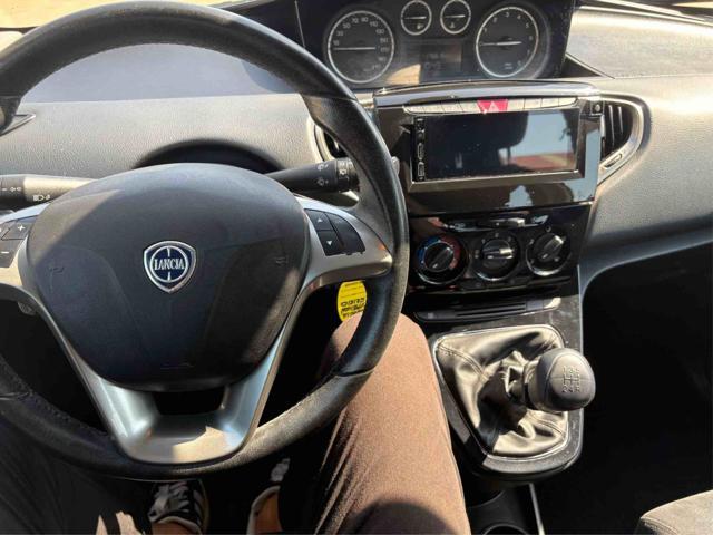 LANCIA Ypsilon 1.2 69 CV 5 porte GPL Gold