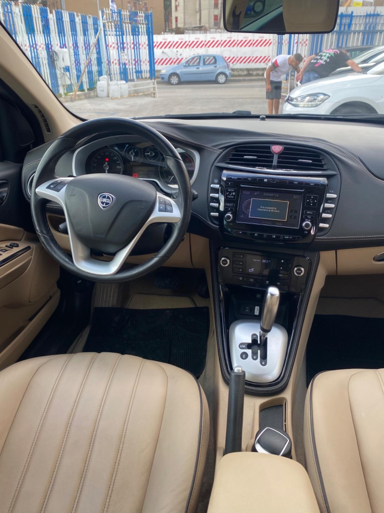 Lancia Delta 1.6 MJT 2011 Automatica Full Pelle Nav