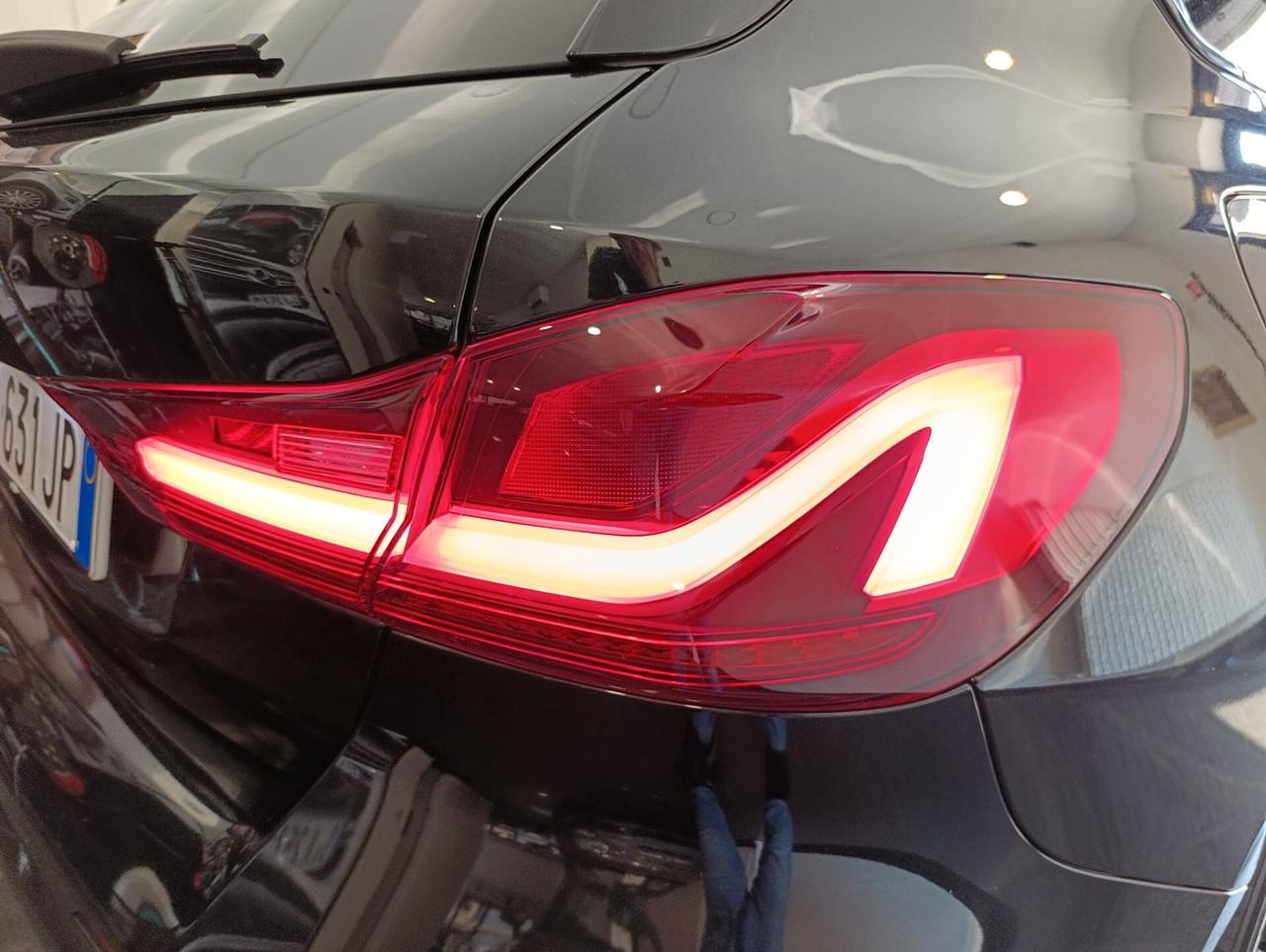 Bmw 116d 5p. Msport aut. F40 ok neopatente