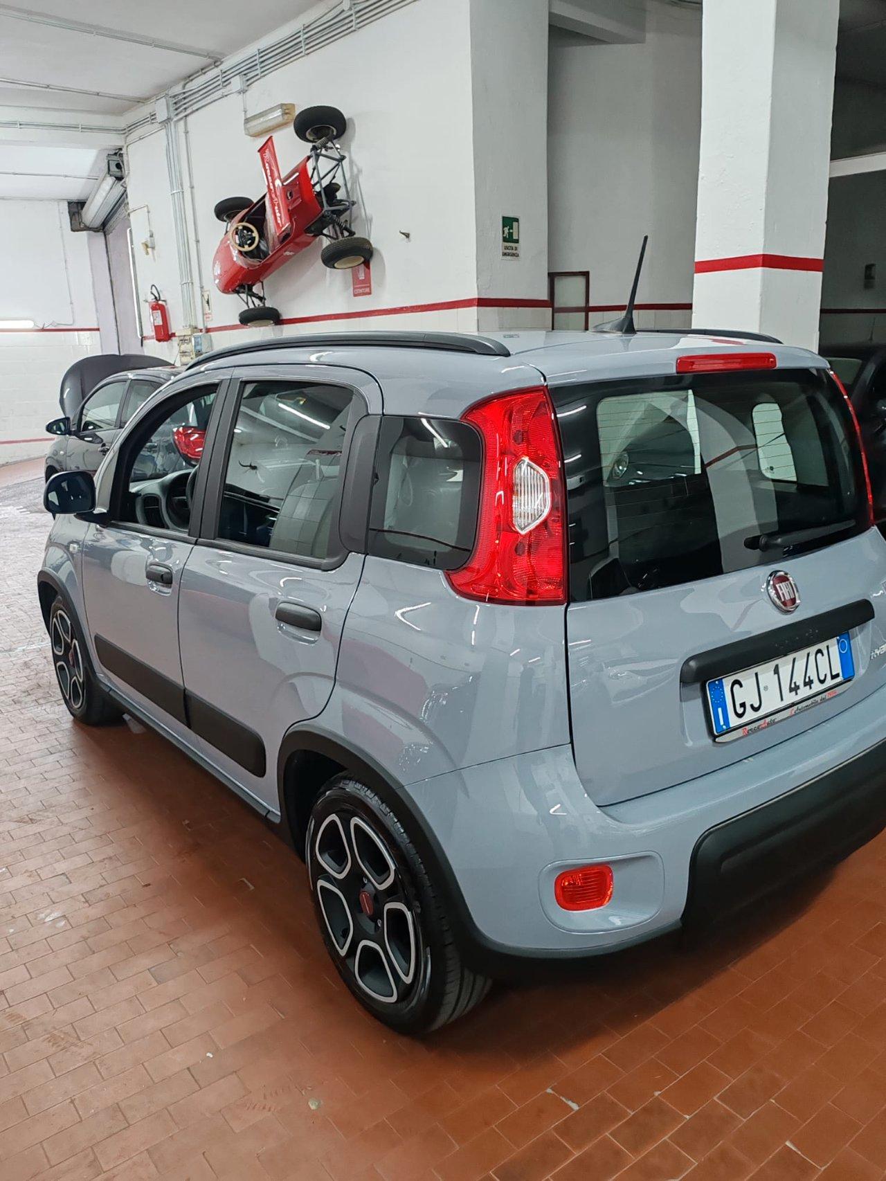 Fiat Panda 1.0 hybrid City Life 70cv