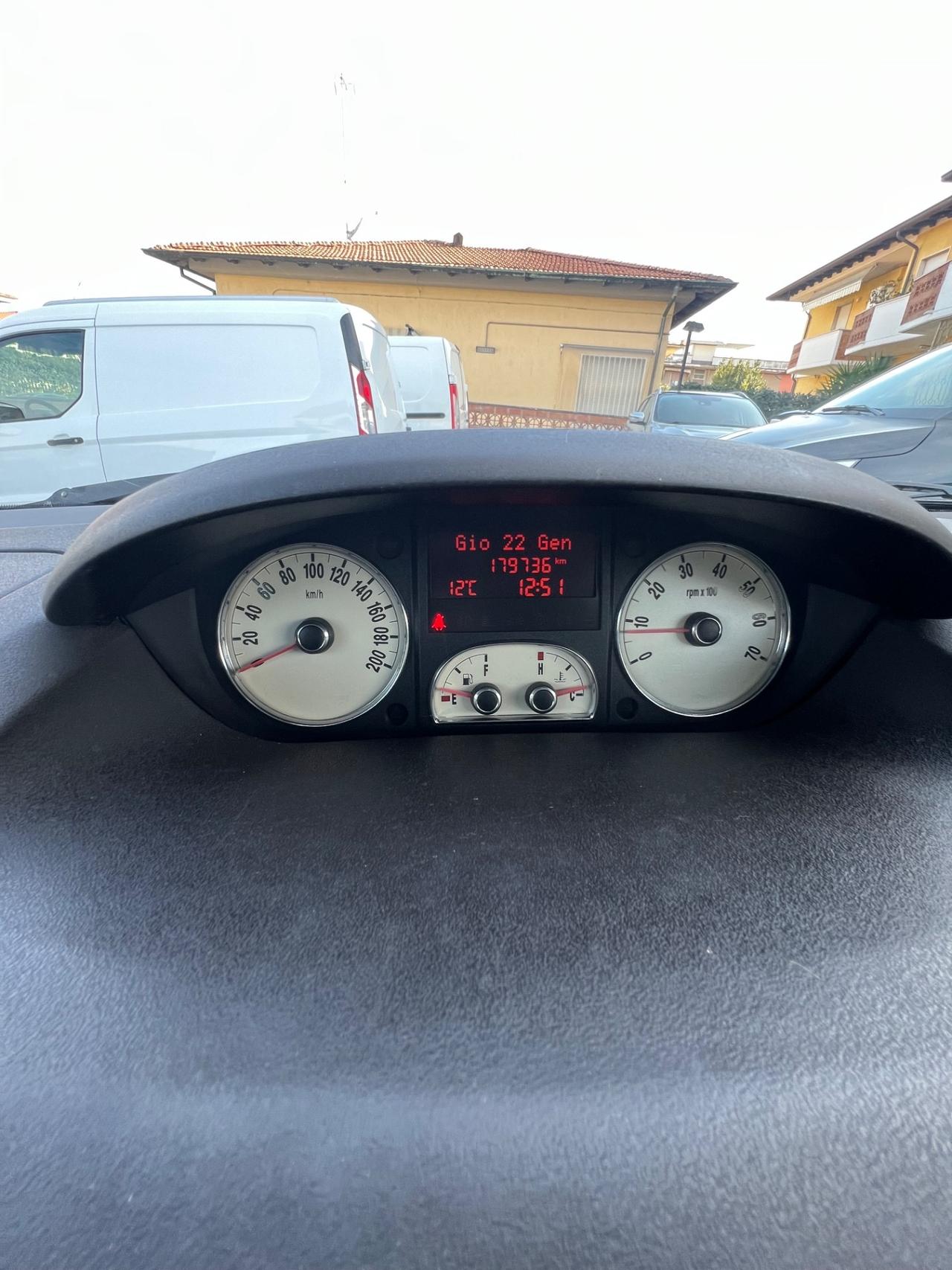 Lancia MUSA 1.4 16V Platino