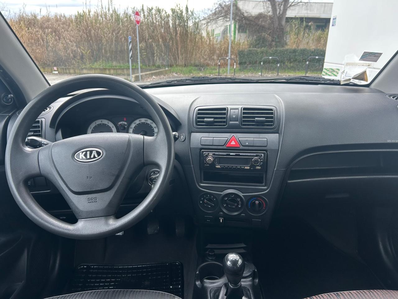 Kia Picanto 1.1 12V Trendy 5 P GPL